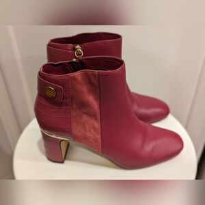 White House Black Market Pink Leather/Suede Block Heel Ankle Boots - Size 8